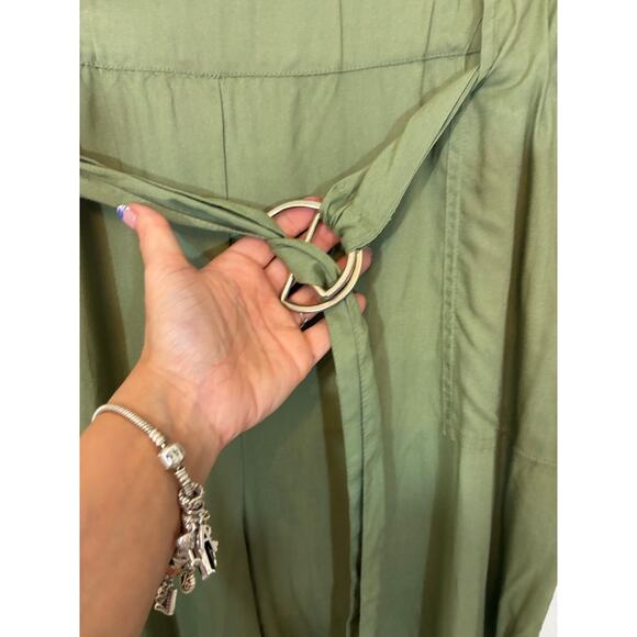 NWT Urban Rebel Front Tie High Waist Pant Women’s L Sage Green Minimalist Preppy - Picture 2 of 5